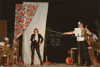 1982-01-10 Doe mer wa show 9 CV de Batmutsen 12 1982-01-10 Doe mer wa show 9 CV de Batmutsen 12